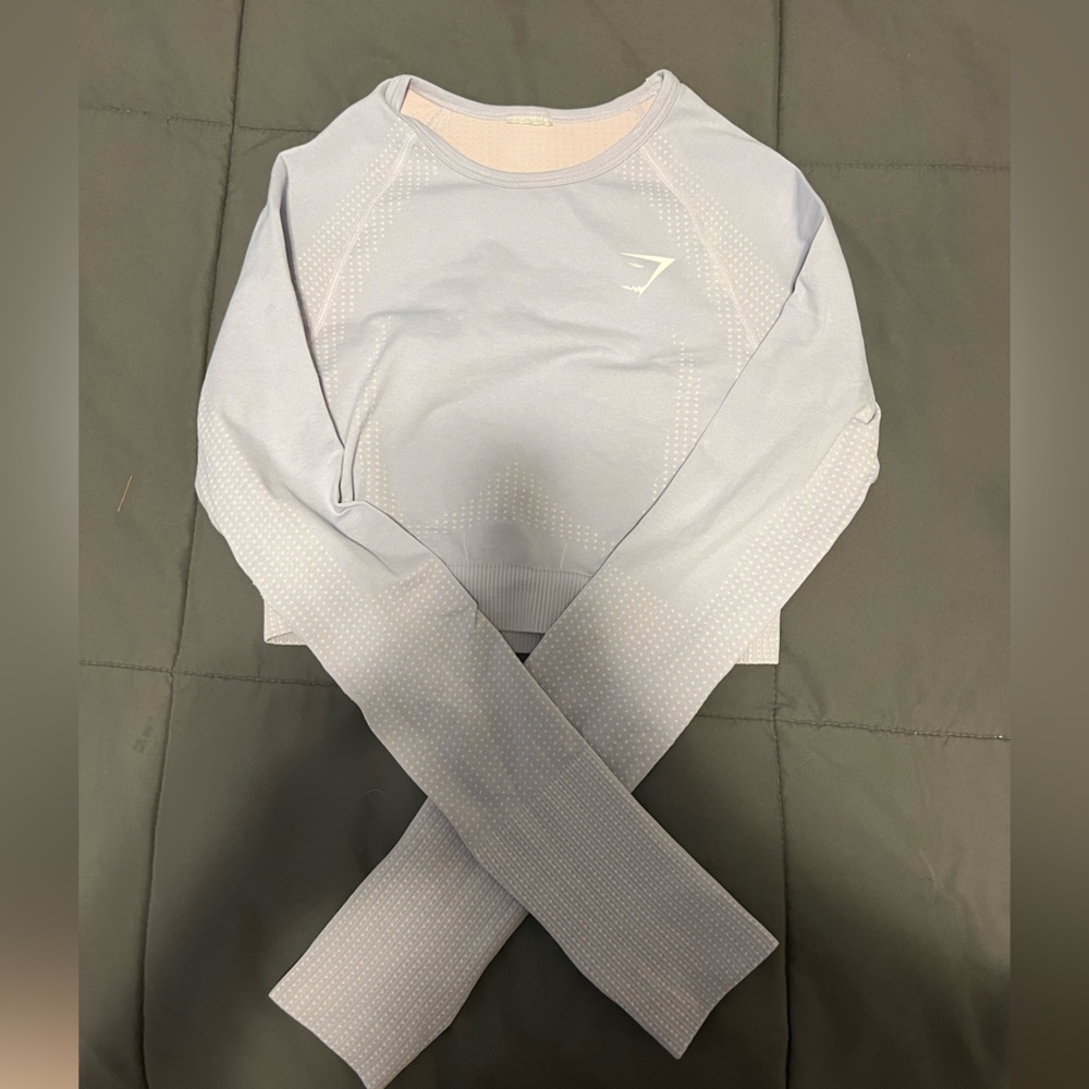 LIGHT PURPLE GYMSHARK CROP TOP SIZE S